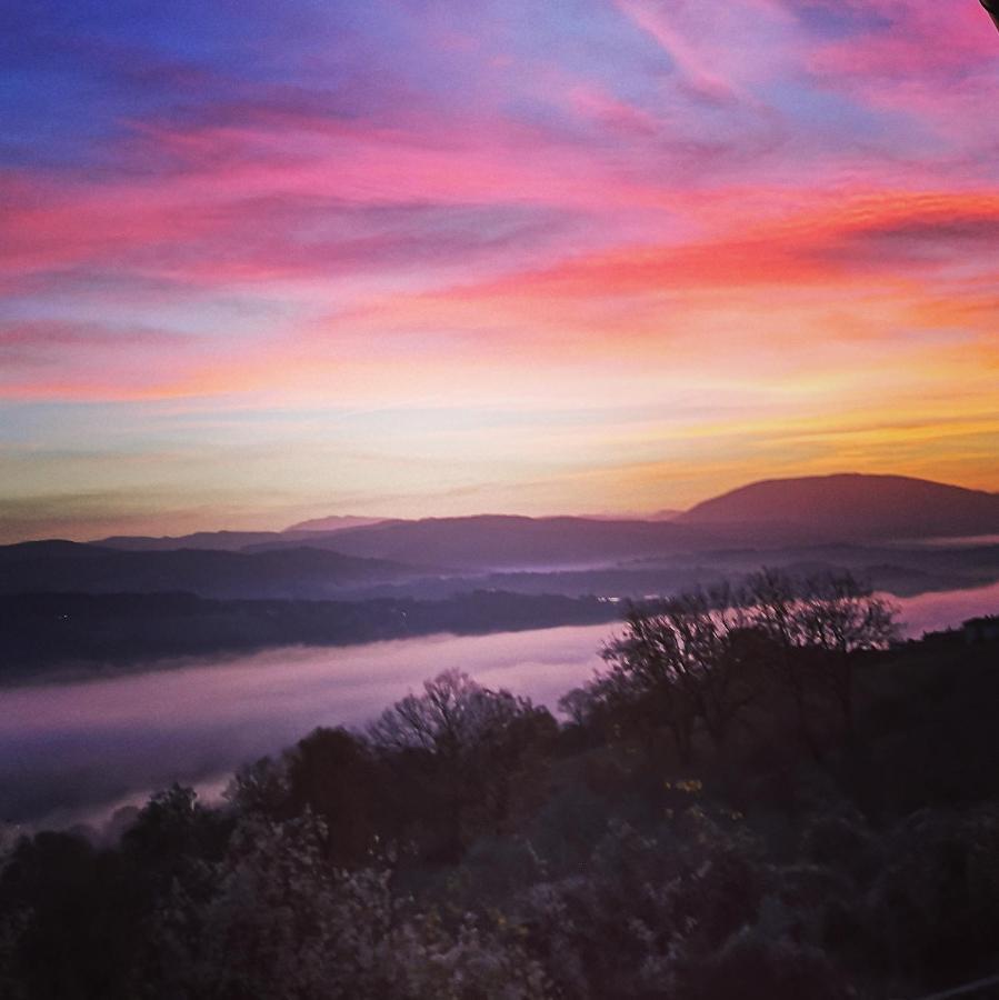 Casale Mille E Una Notte Perugia Exterior foto